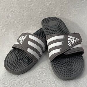 Adidas Adissage Slides, Gray size 7